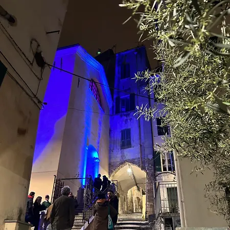 Lägenhet “ Nel Vecchio Carruggio” Sanremo