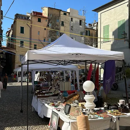 Lägenhet “ Nel Vecchio Carruggio”