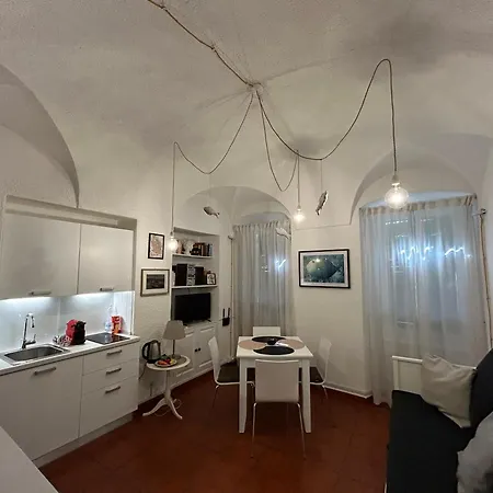 “ Nel Vecchio Carruggio”