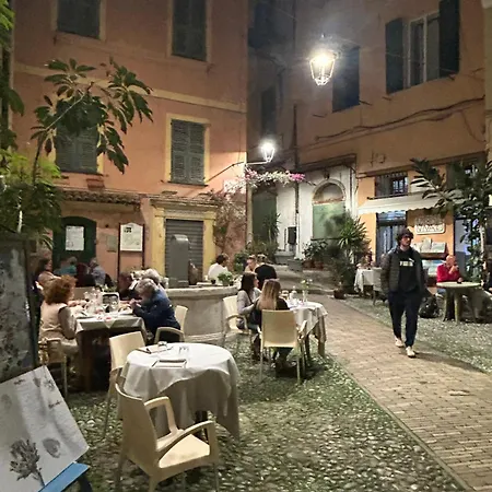 “ Nel Vecchio Carruggio” * Санремо
